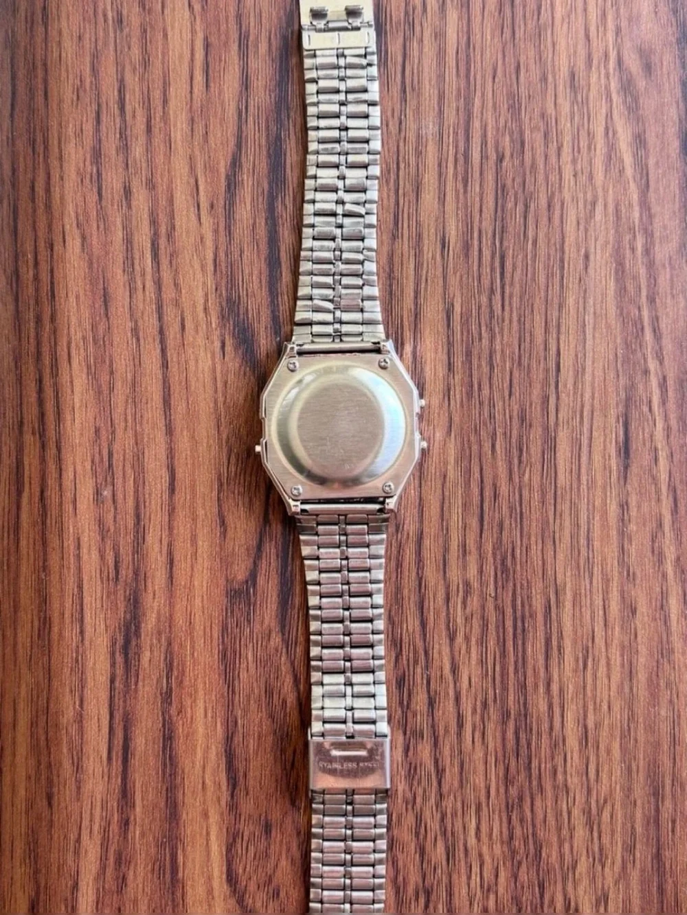 Retro Stainless Steel Digital Watch - Silver